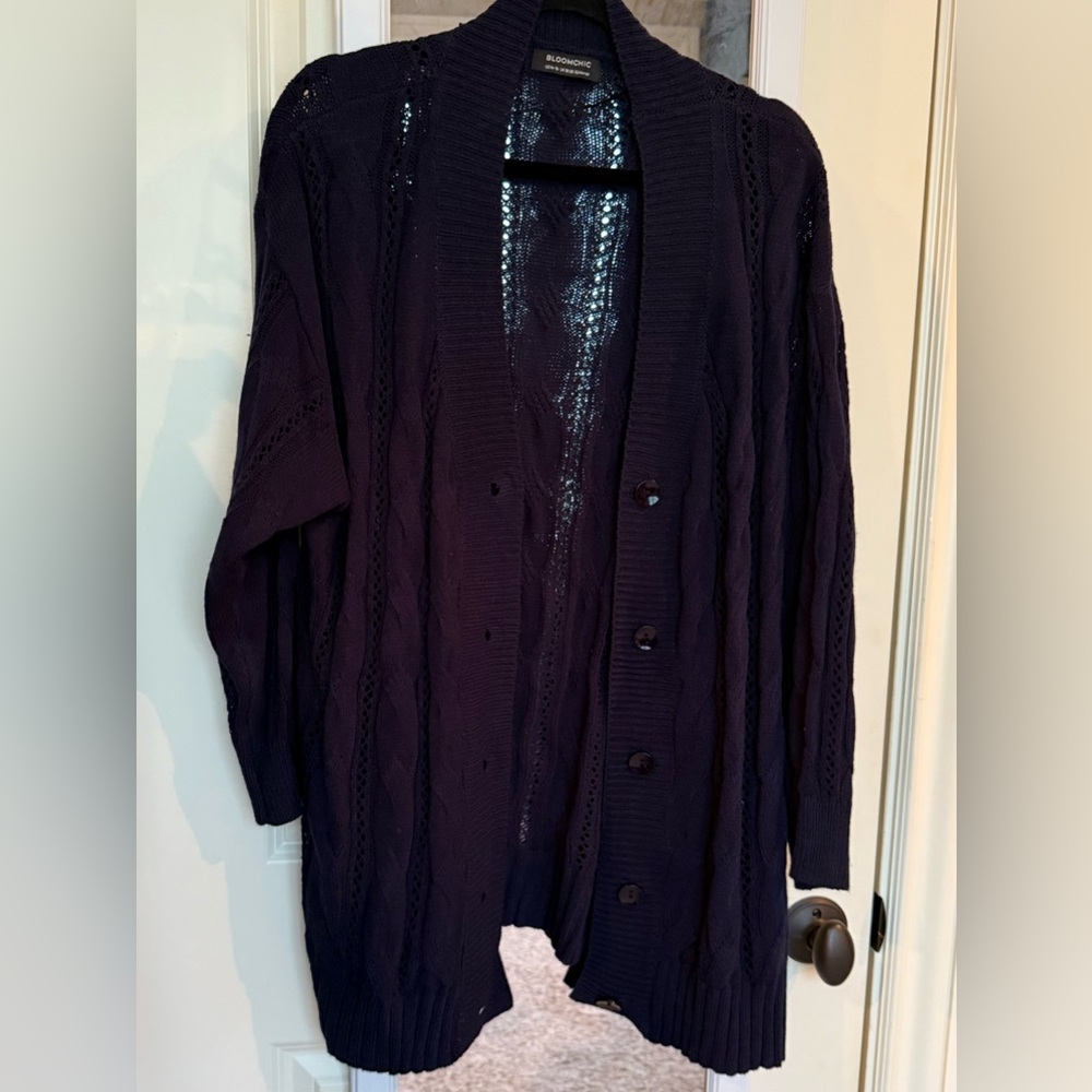 ✨ BloomChic Cable Knit Button-Front Cardigan (US 14–16) – Navy ✨